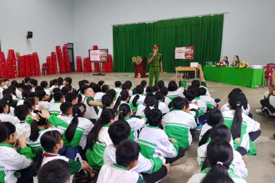 CHƯƠNG TRÌNH SINH HOẠT HÈ TẠI TRƯỜNG THCS NGUYỄN TẤT THÀNH: SÔI NỔI, Ý NGHĨA VÀ THIẾT THỰC