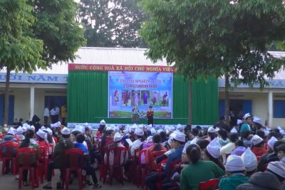 Ngoại khoá Câu lạc bộ nói tiếng Anh trường THCS Nguyễn Tất Thành Cư M’gar Đăk Lăk