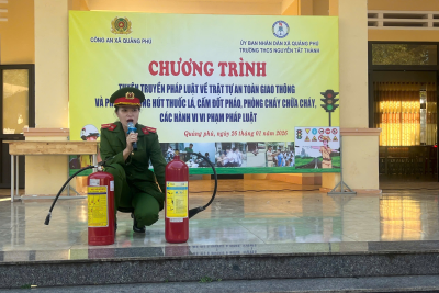 CÔNG AN XÃ QUẢNG PHÚ, TỈNH ĐẮK LẮK PHỐI HỢP LIÊN ĐỘI TRƯỜNG THCS NGUYỄN TẤT THÀNH TỔ CHỨC TUYÊN TRUYỀN PHÁP LUẬT CHO HỌC SINH